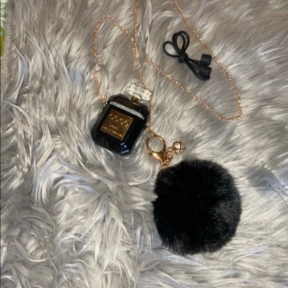 🖤Black Apple AirPods Case ~ fits Apple AirPods 1 & 2 - Picture 5 of 9